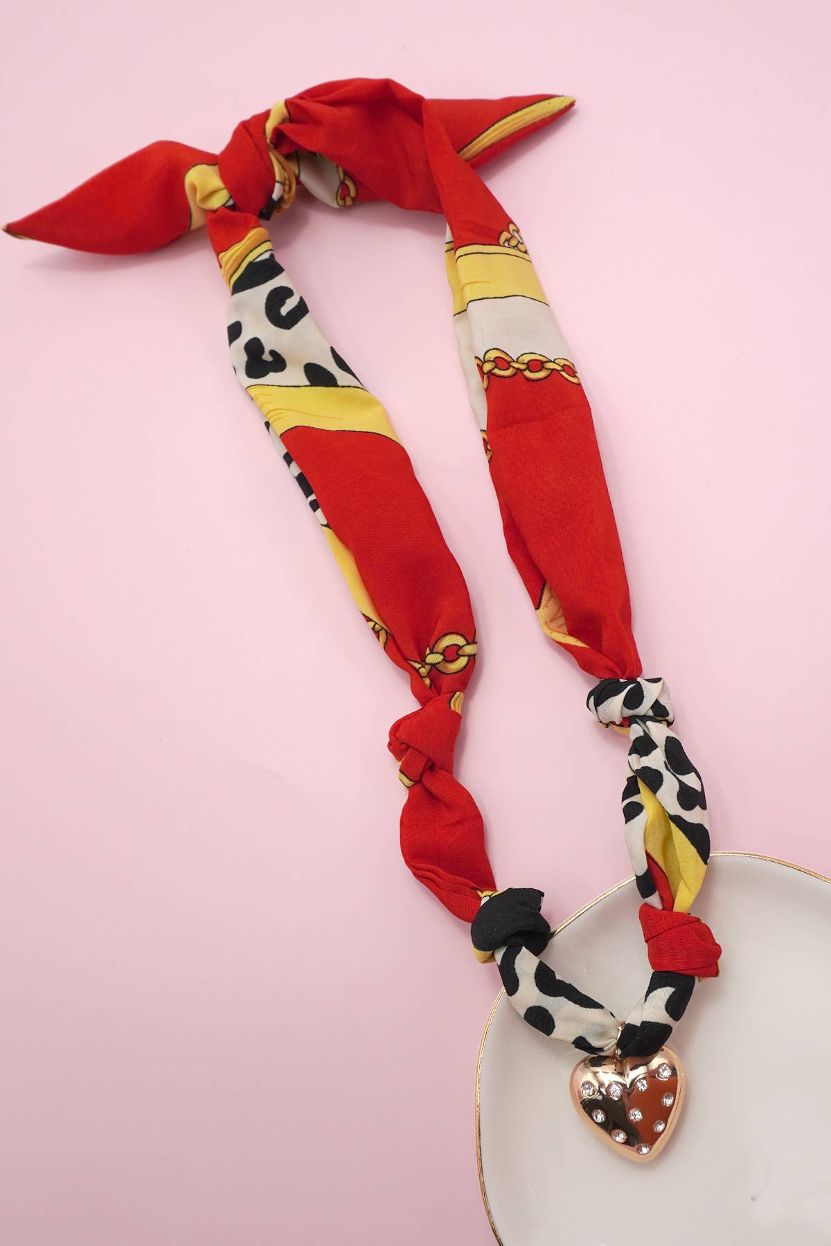 HANDMADE SCARF CHARM NECKLACE | 80N91790